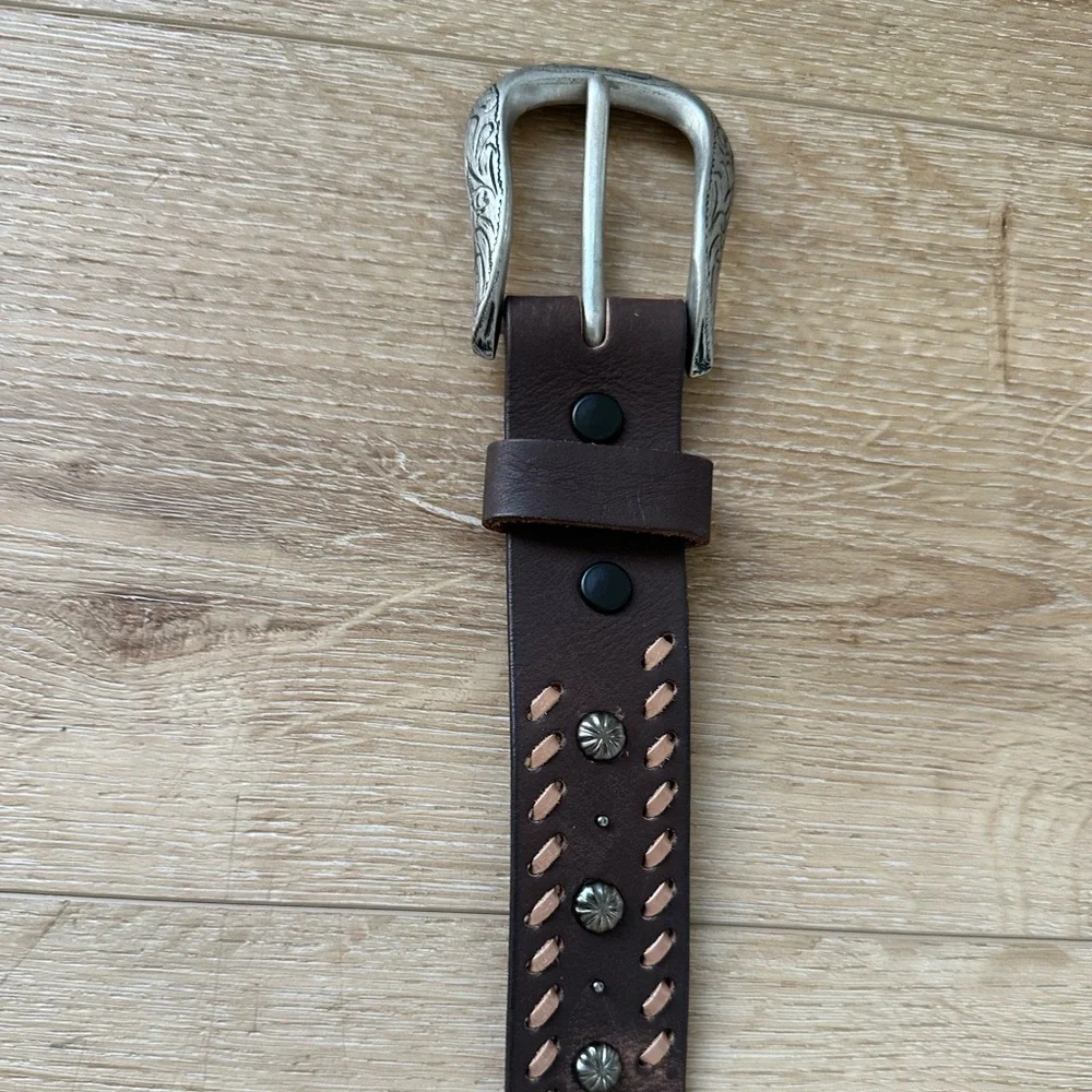 Brown Leather Belt with Floral Design XXL
